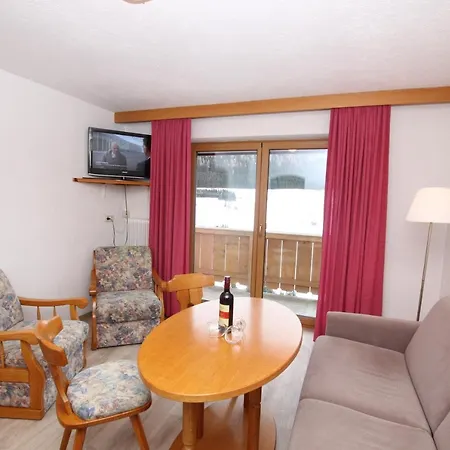 Haus Schoene Aussicht Апартаменты Берванг