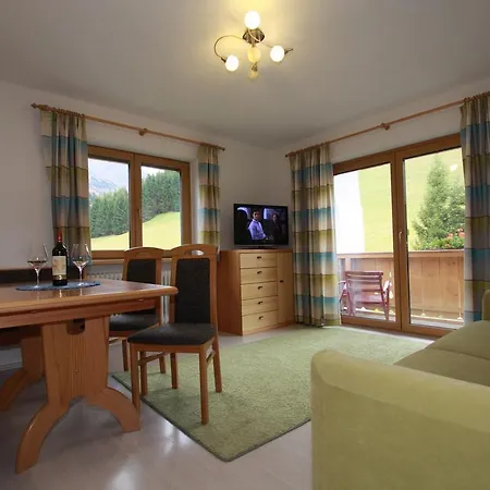 Haus Schoene Aussicht Appartement Berwang