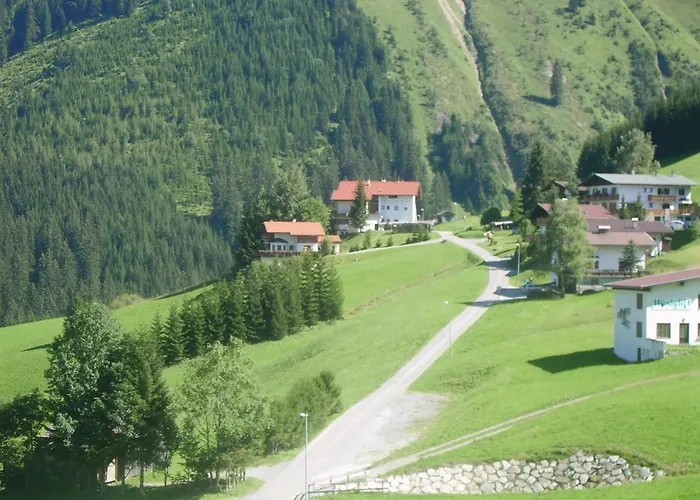 Haus Schoene Aussicht * 베르왕