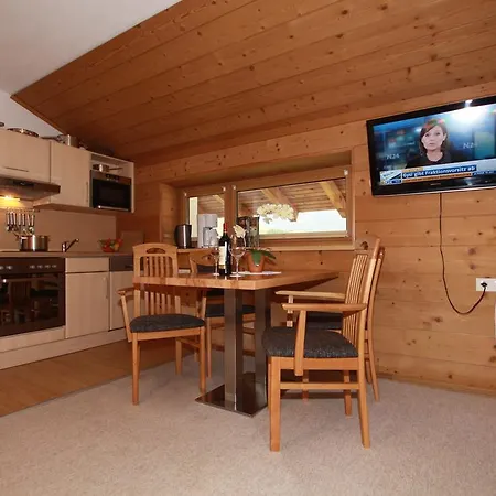 Haus Schoene Aussicht * Berwang