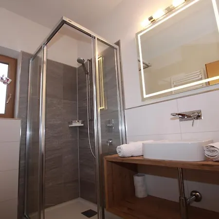 Haus Schoene Aussicht *