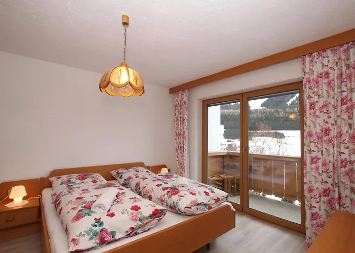 Haus Schoene Aussicht *