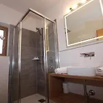 Haus Schoene Aussicht *